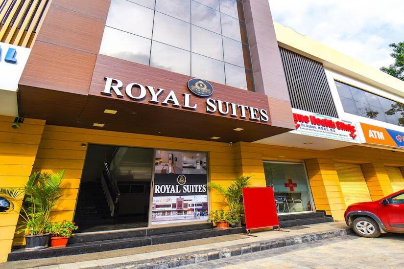 Fabhotel Royal Suits - Nr Mahadji Shinde Chhatri Pune Esterno foto